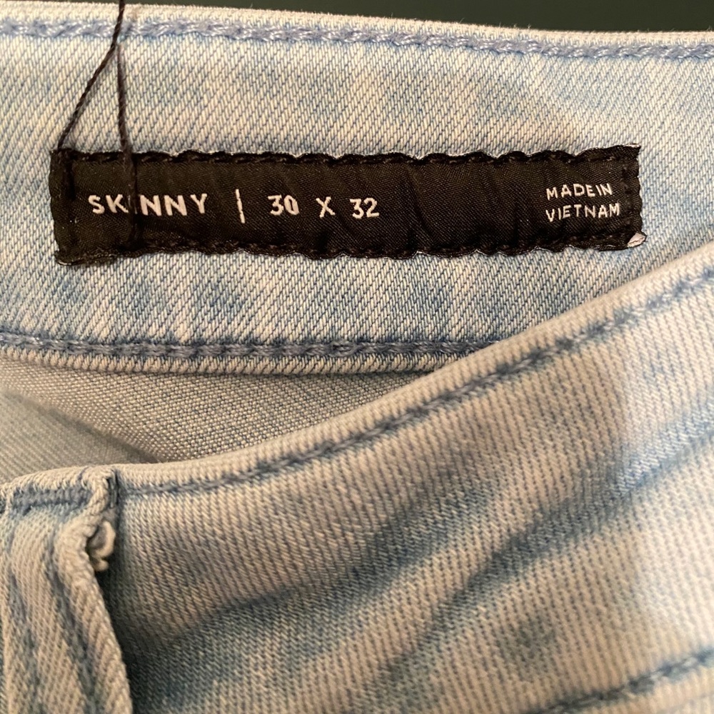 Pacsun Ripped Jeans - Picture 3 of 4